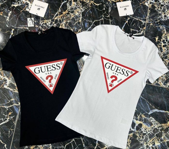 Футболка Guess  