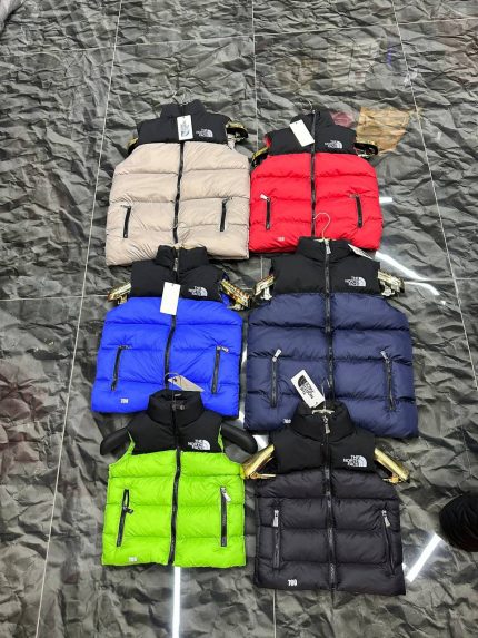 Жилет Moncler  