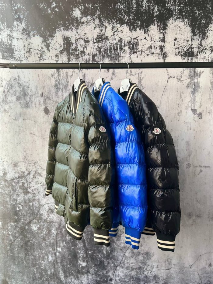 Куртка Moncler  