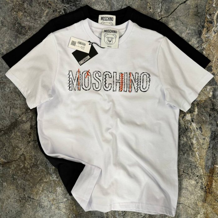 Футболка Moschino  