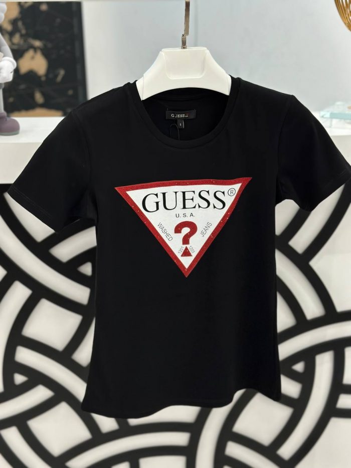 Футболка Guess  