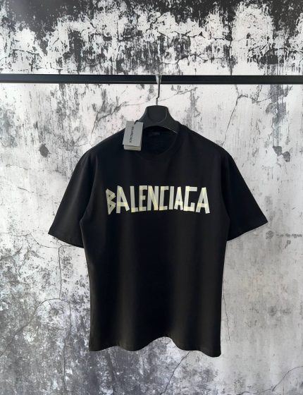 Шорты Balenciaga  