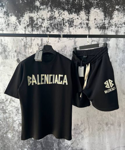 Шорты Balenciaga  