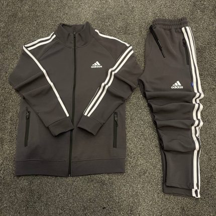 Костюм Adidas  