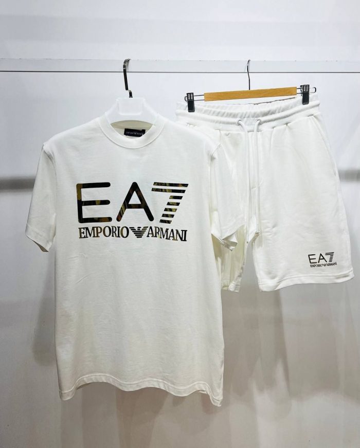 Костюм Emporio Armani  