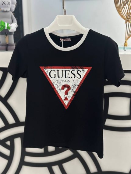 Футболка Guess  