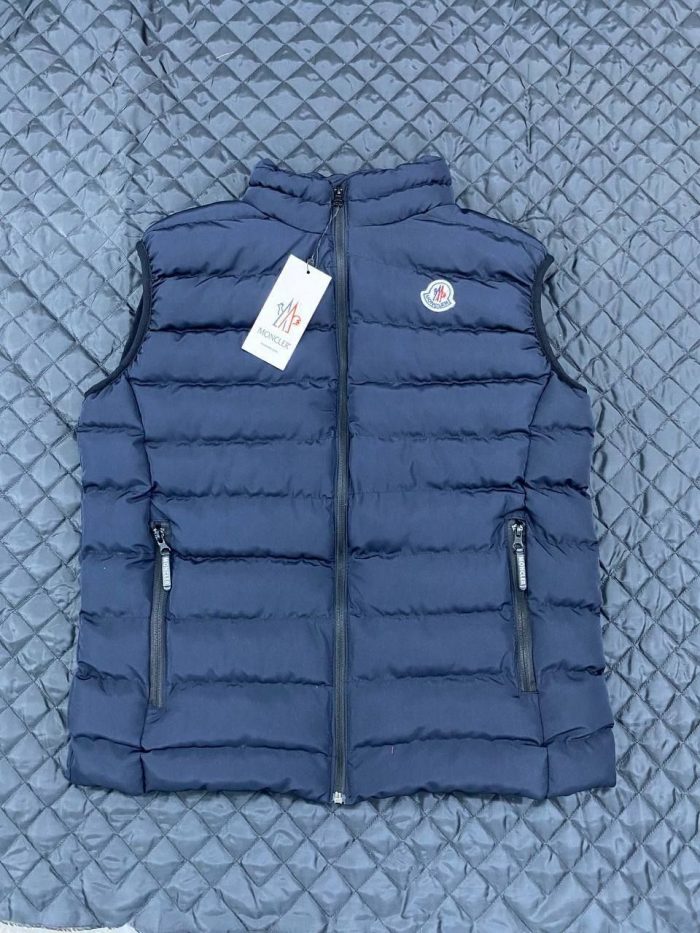 Жилет Moncler  