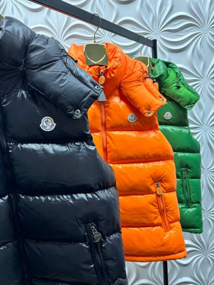 Жилет Moncler  